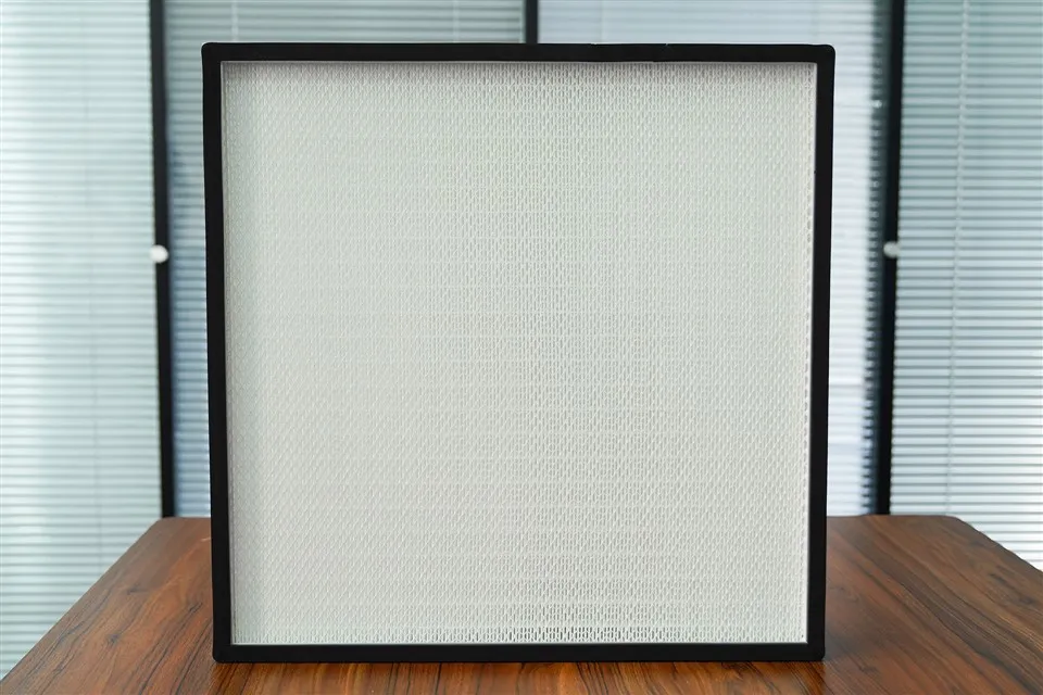 570 * 570 * 69 mm hannað fyrir FFU Excellence H14 & U15 síur fyrir hámarks agnafanga lofthreinsun